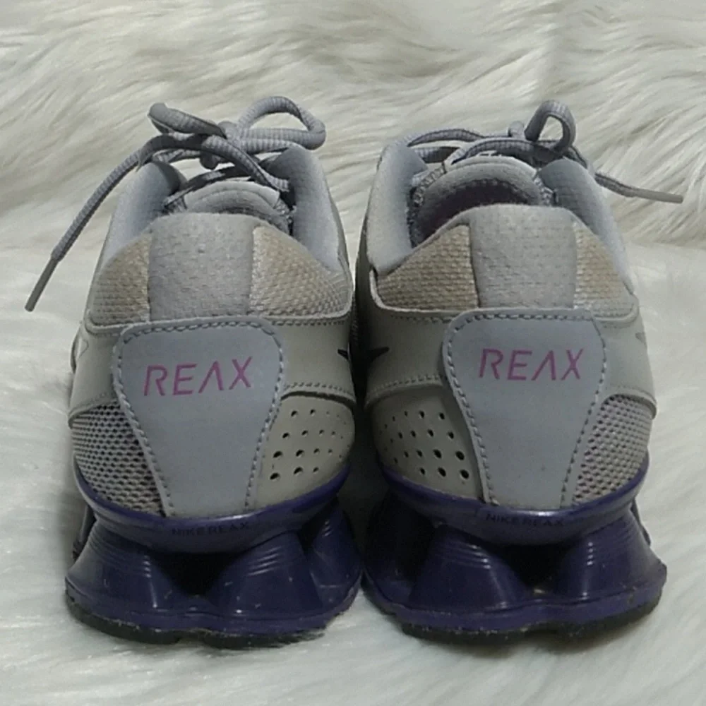 Nike reax run